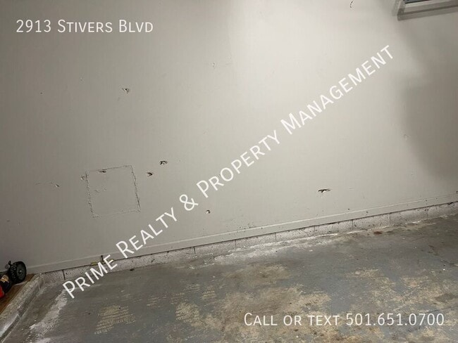 Building Photo - 2913 Stivers Blvd