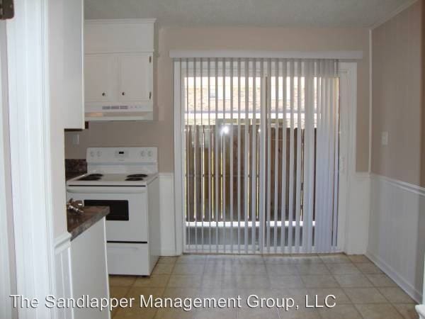 Building Photo - 4651 Ladson Rd