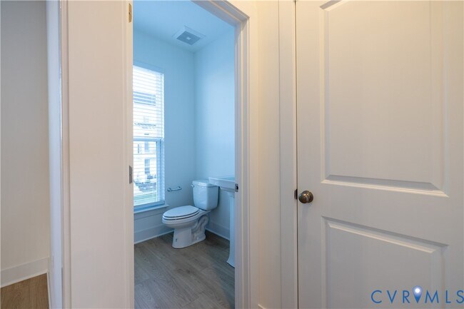 Building Photo - 15309 Sunray Aly