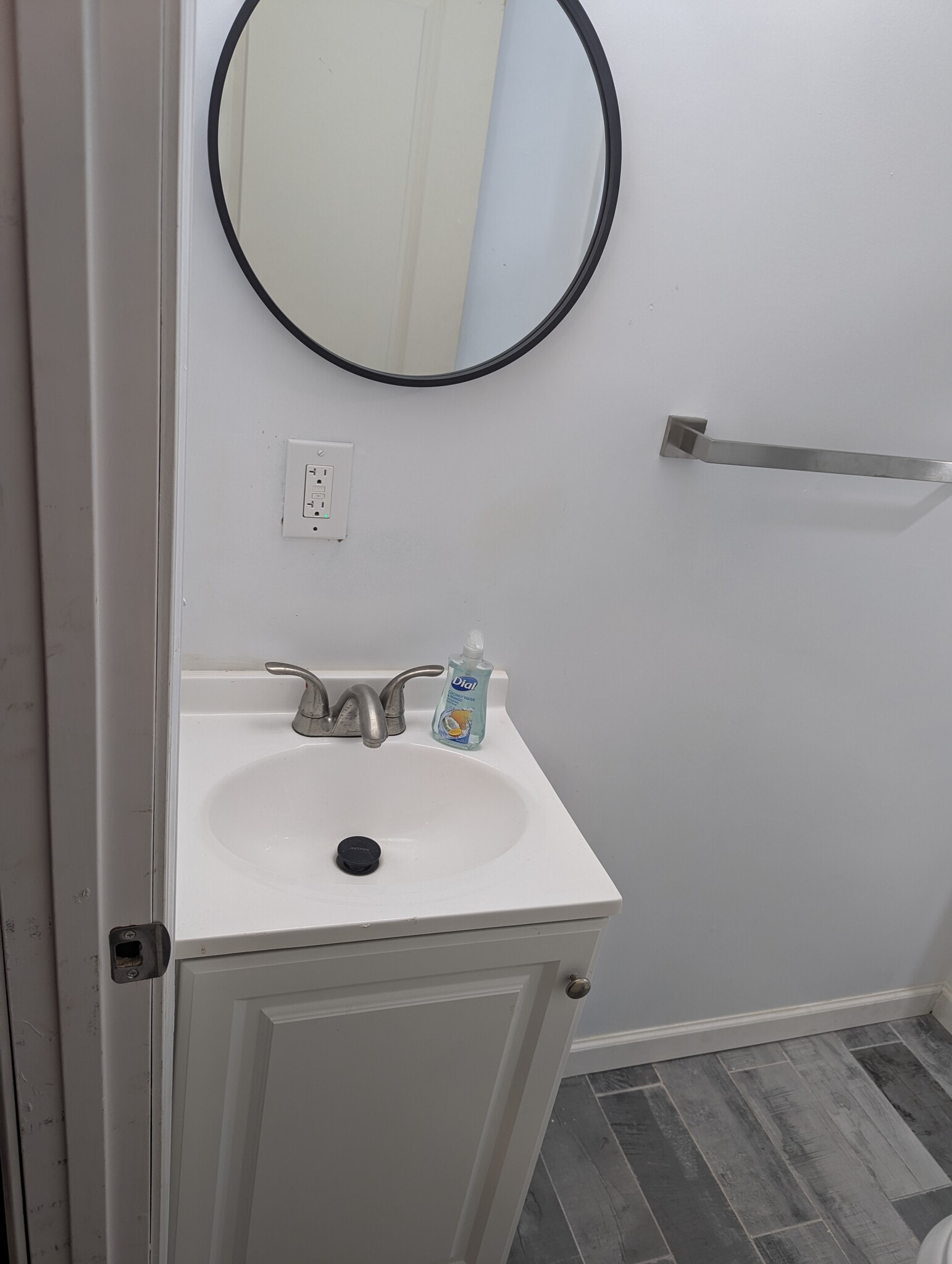 Building Photo - 3 Richview Ct