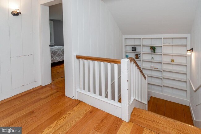 Building Photo - 180 Municipal Rd