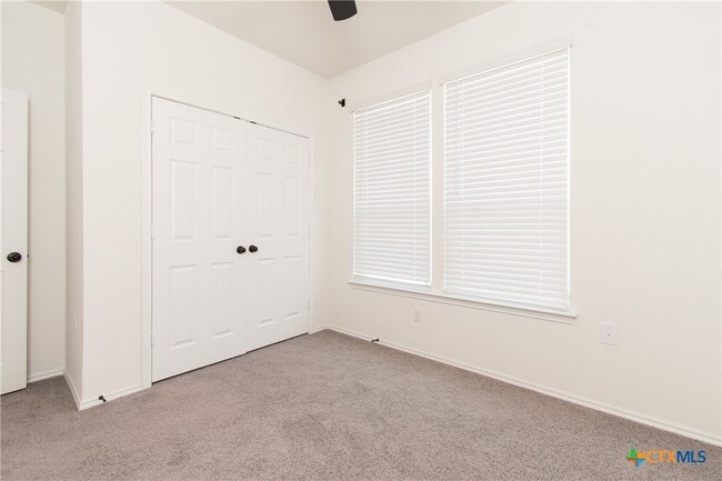 Building Photo - 12500 Karasu Dr