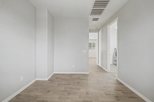 Building Photo - 17534 W Hadley St