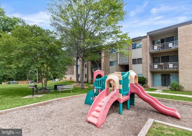 Building Photo - 5113 Crossfield Ct