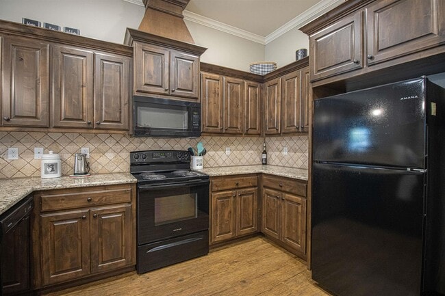Building Photo - 5106 Shiloh Ridge Dr