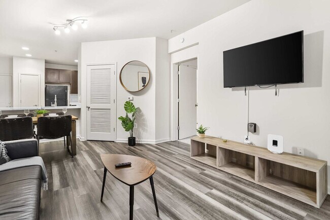 Building Photo - 305 10th Street South