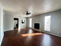 Building Photo - 12401 Tree Line Dr