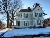 Building Photo - Four bedroom in Historical Franklin