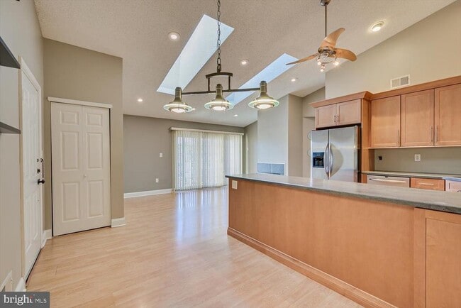 Building Photo - 268 Kempsey Dr