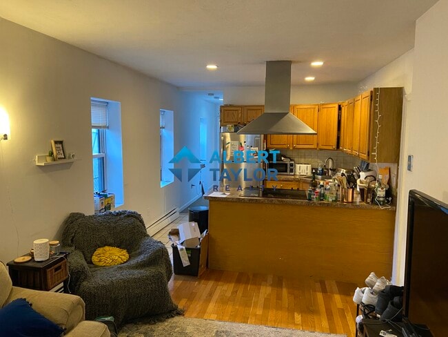 Building Photo - 22 Saint Cyprians Pl