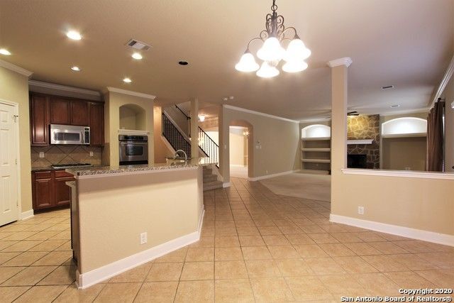 Building Photo - 111 Roan Trace