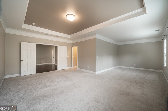 Building Photo - 2483 Norwood Dr SE