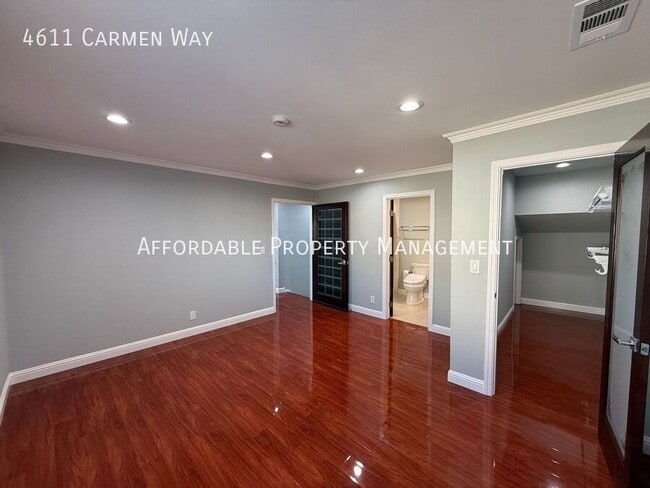 Building Photo - 4611 Carmen Way