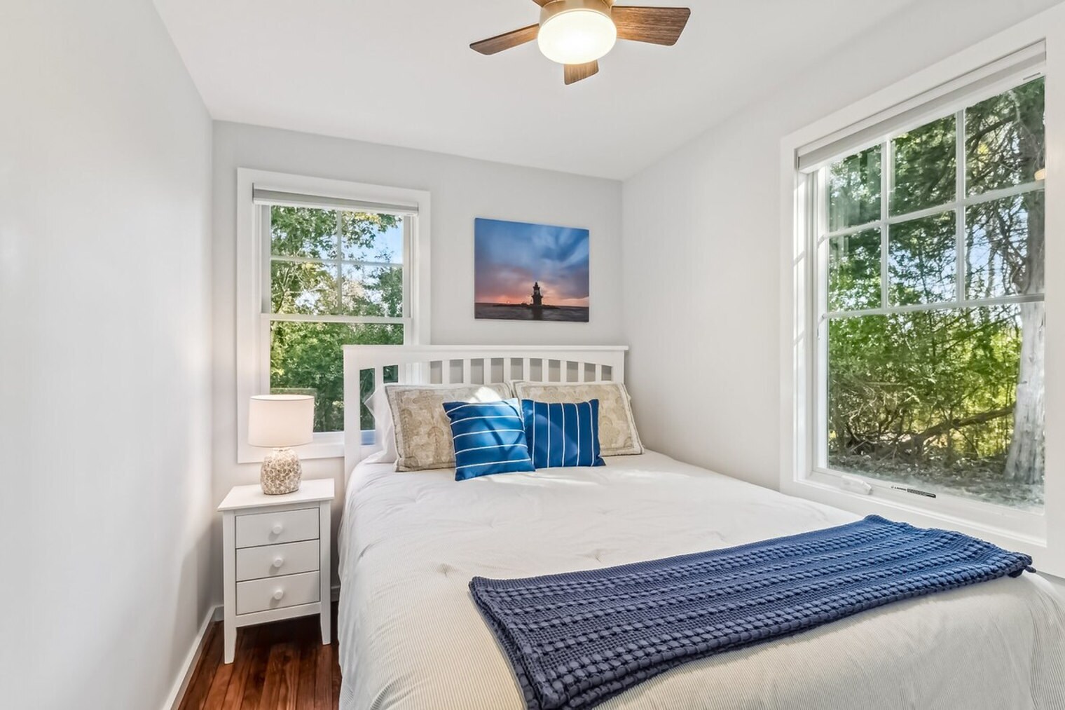 Building Photo - 605 Circle Dr