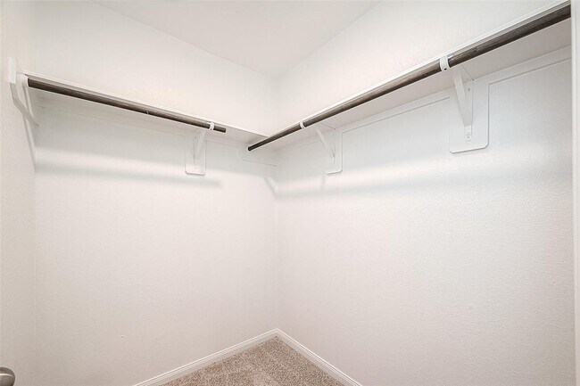 Building Photo - 2373 Tavo Trails Dr