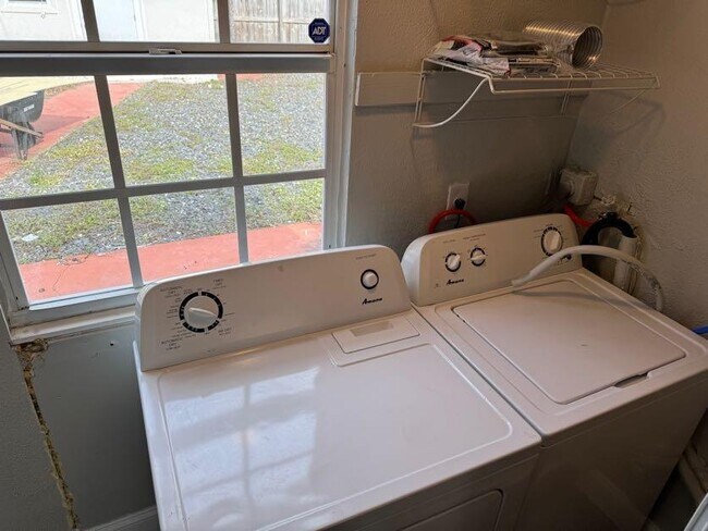 Building Photo - 91 Old Spanish Trail