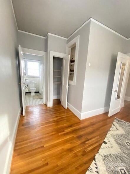 Building Photo - 823 Central Ave