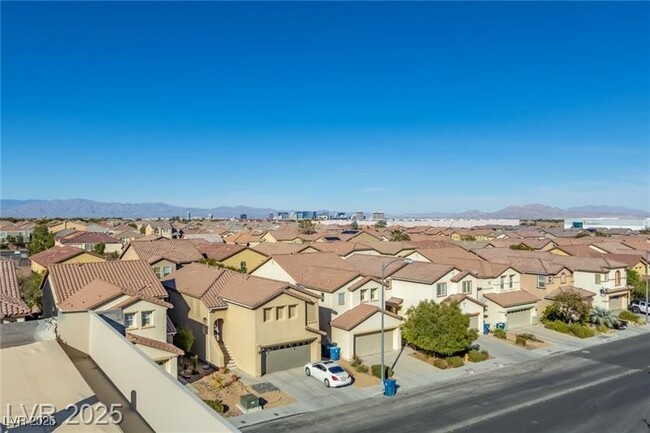 Building Photo - 8604 Grove Mill Ct