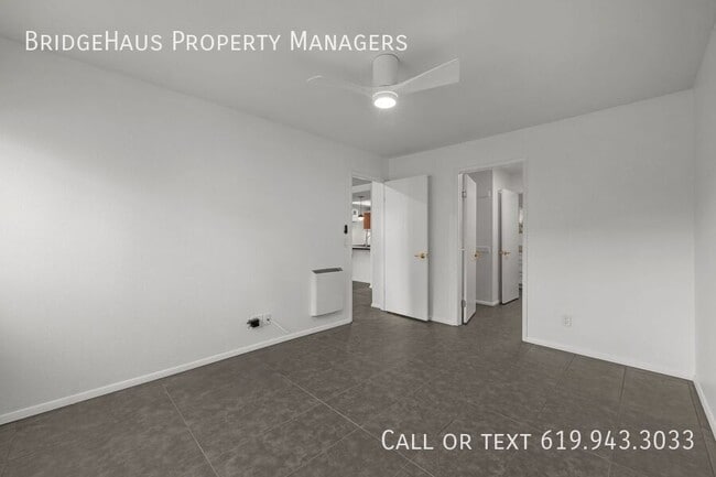 Building Photo - 8360 Via Sonoma