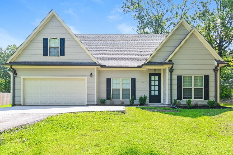 Primary Photo - 4656 Alexander Rd