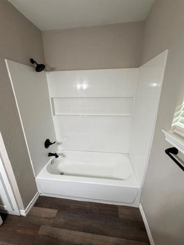 Building Photo - 1311 Manor Dr