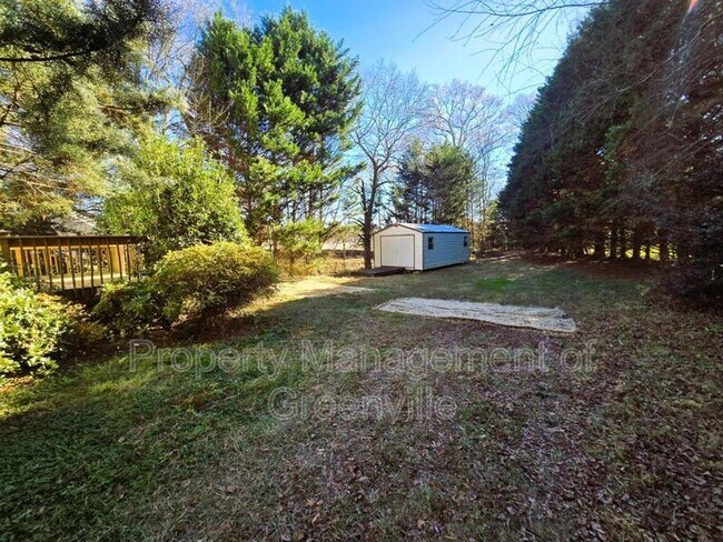 Building Photo - 107 Fowler St