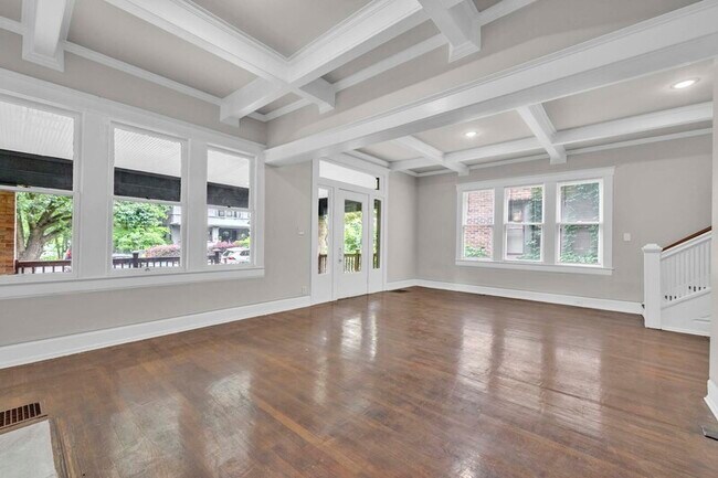 Building Photo - 1230 29th St S