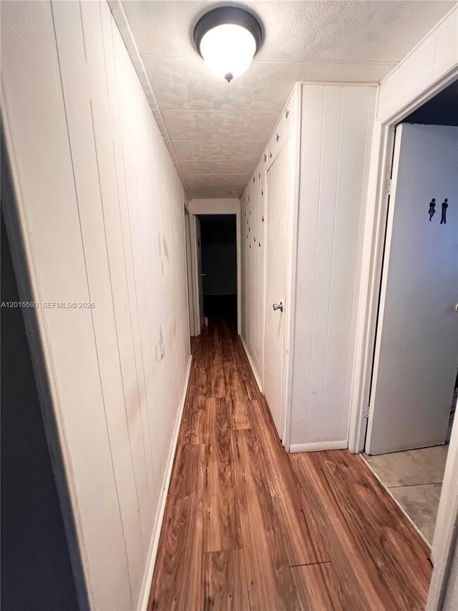 Building Photo - 2680 SW 54th St