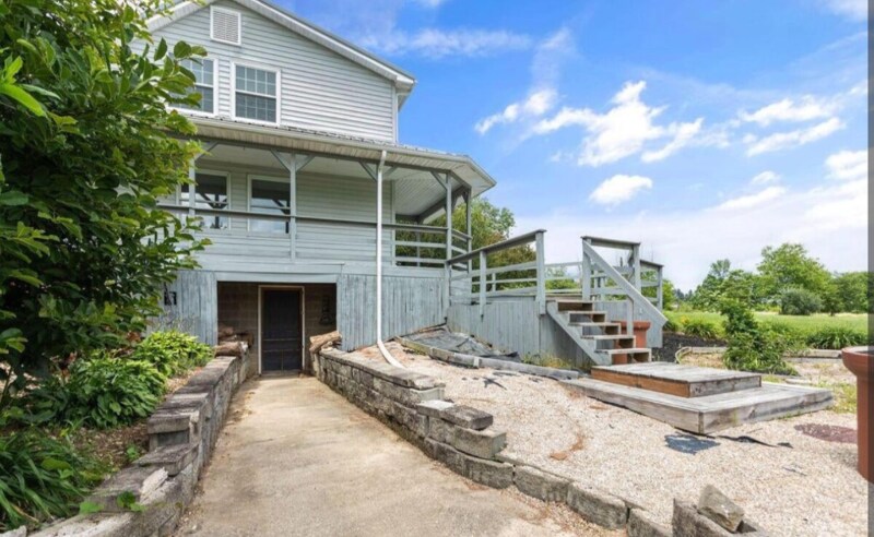 Building Photo - 16020 Union Rd