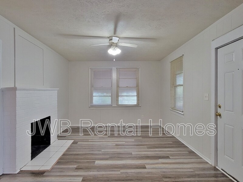 Building Photo - 524 E 58th St