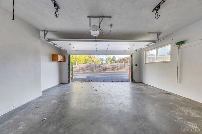 Building Photo - 5900 Donjoy Dr