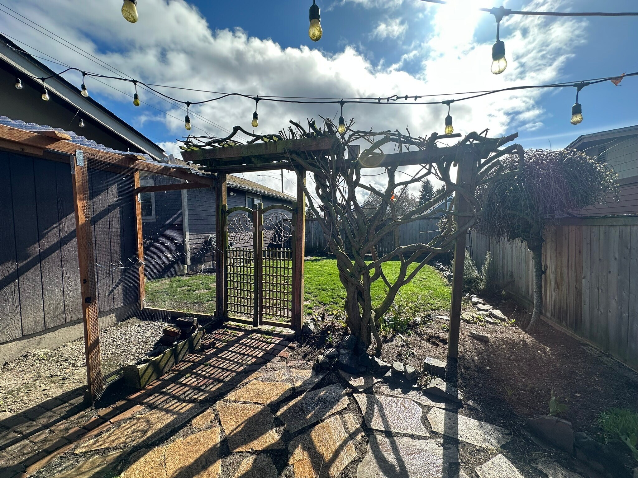 Building Photo - 701 S 59th St