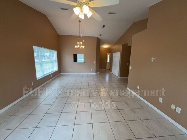 Building Photo - 11960 SW 45 St