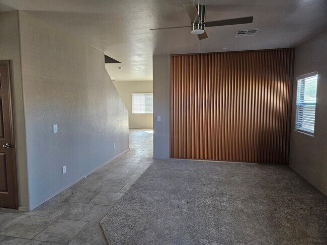 Building Photo - 36337 W Velazquez Dr