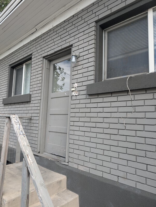 Building Photo - 374 N 500 W St