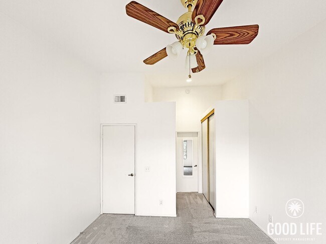 Building Photo - Mission Viejo Gem! Private Yard, Vaulted Ceilings & Resort-Style Pool + Spa