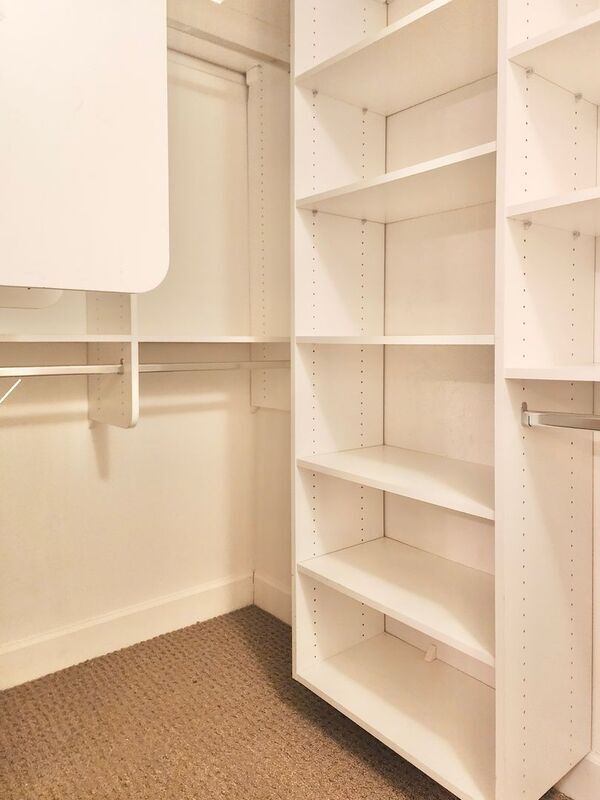 Building Photo - 12842 Palm St