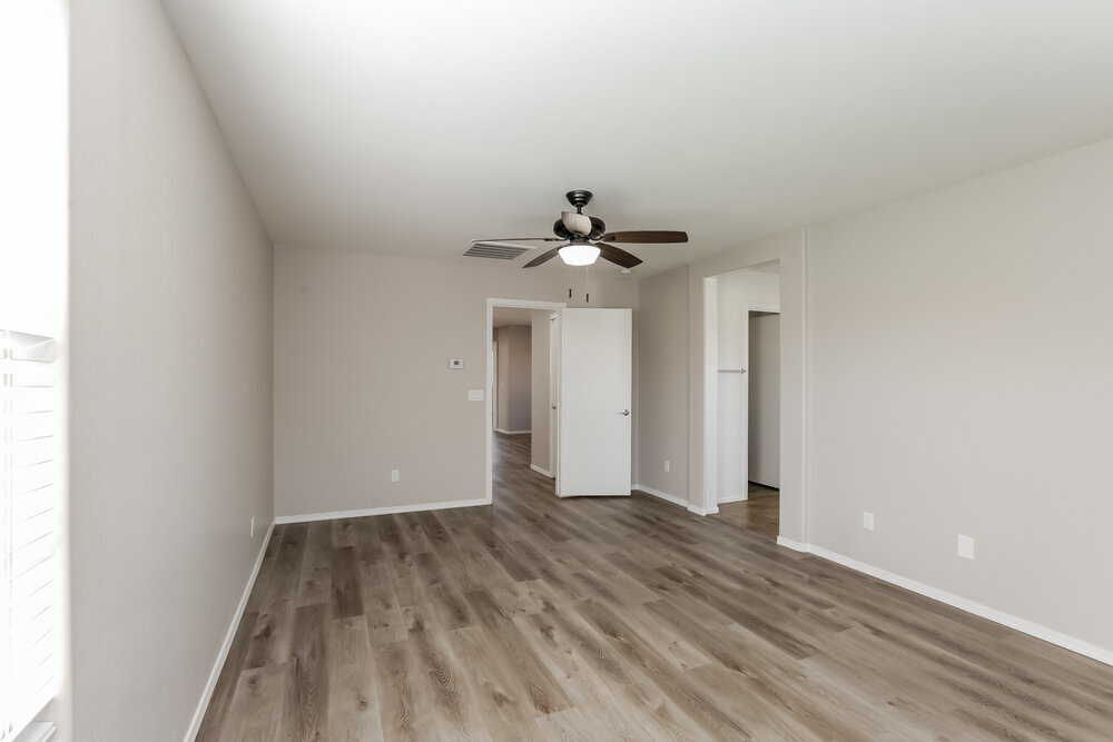 Building Photo - 2671 N 73rd Glen