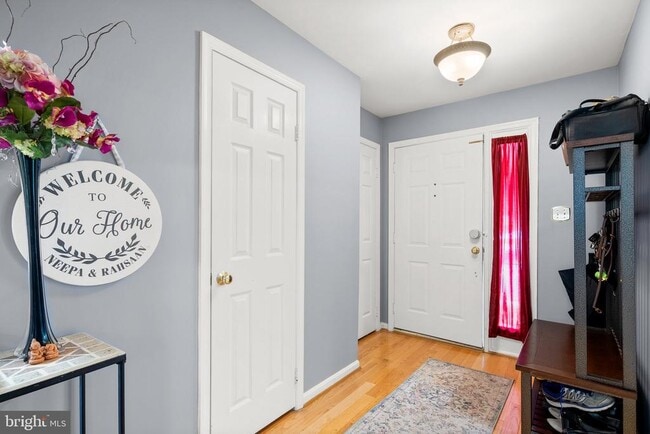 Building Photo - 9033 Blarney Stone Dr
