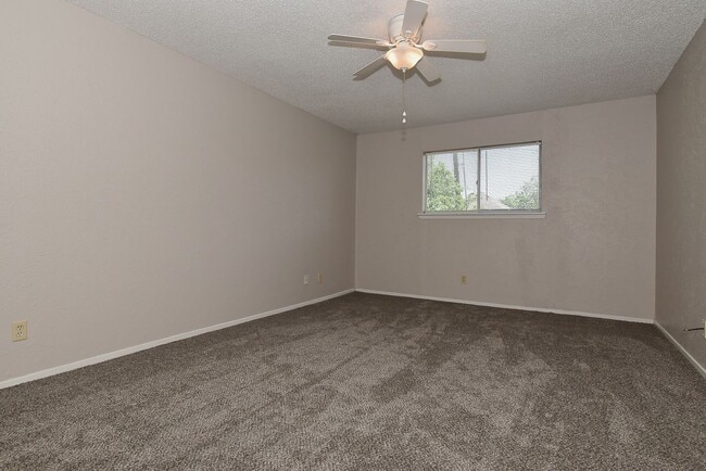 Building Photo - 3117 Chaparral- House