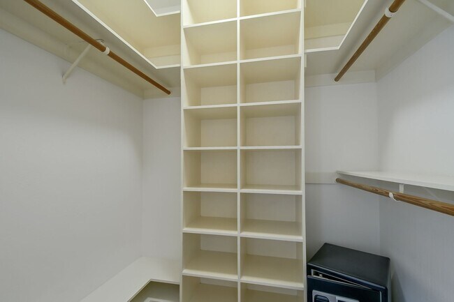 Building Photo - 3217-21 Gough Street Apartments