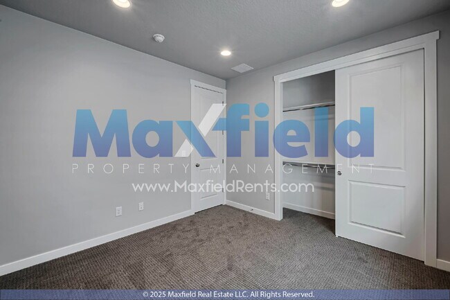 Building Photo - Brand New - Modern Living / 4BD 2.5 BTH 2GAR / Home in Lehi