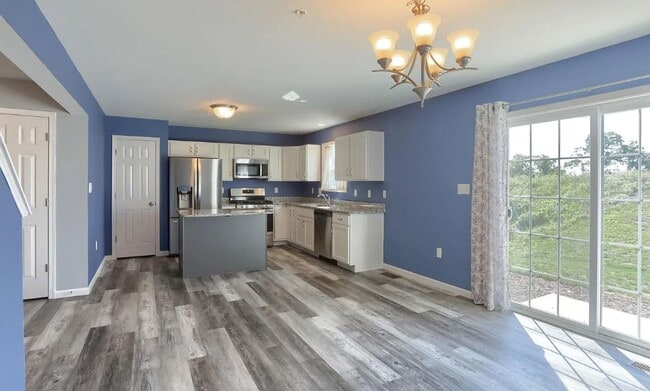 Building Photo - 2317 Bartlett Rd