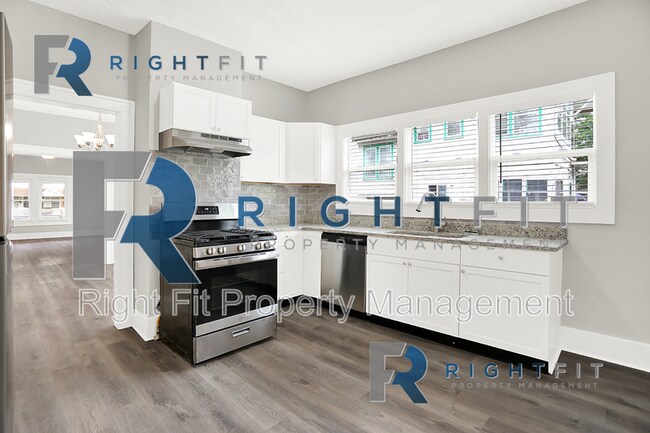 Building Photo - 3430 Carrollton Ave