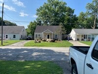 Building Photo - 1813 Ransburg Ave