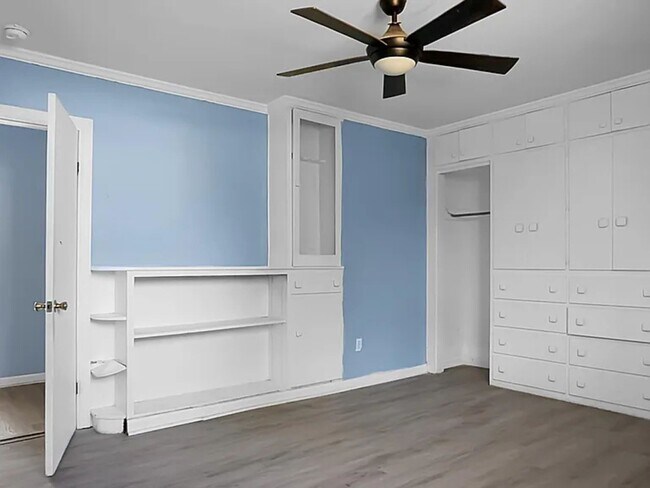 Building Photo - 407 Hayne St