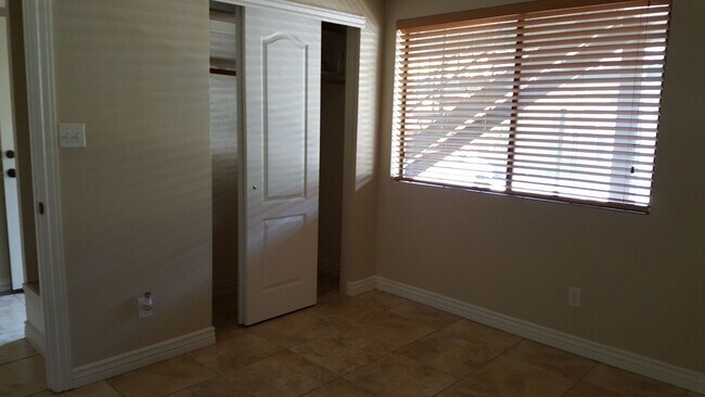 Building Photo - LEASE PENDING - Village at University Heights 1 Bed/1 Bath - $1,350!!