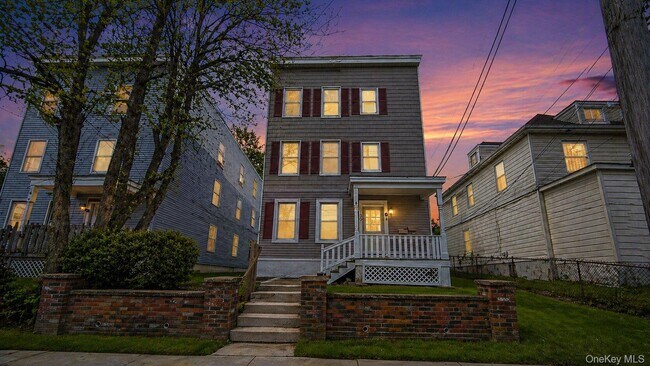 Building Photo - 50 Parker Ave