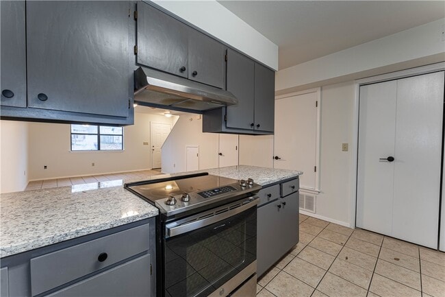 Building Photo - 317 Copper Oaks Dr