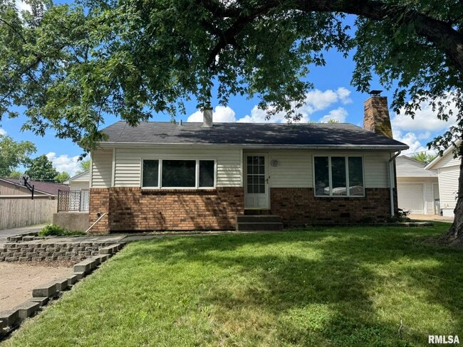 Primary Photo - 413 30th Ave W